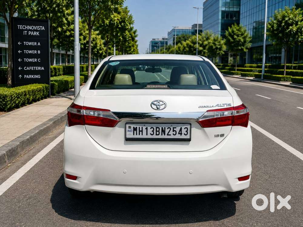 Toyota Corolla Altis, 2014, Petrol