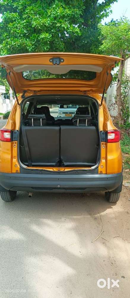 Renault Triber Rxl, 2021, Petrol