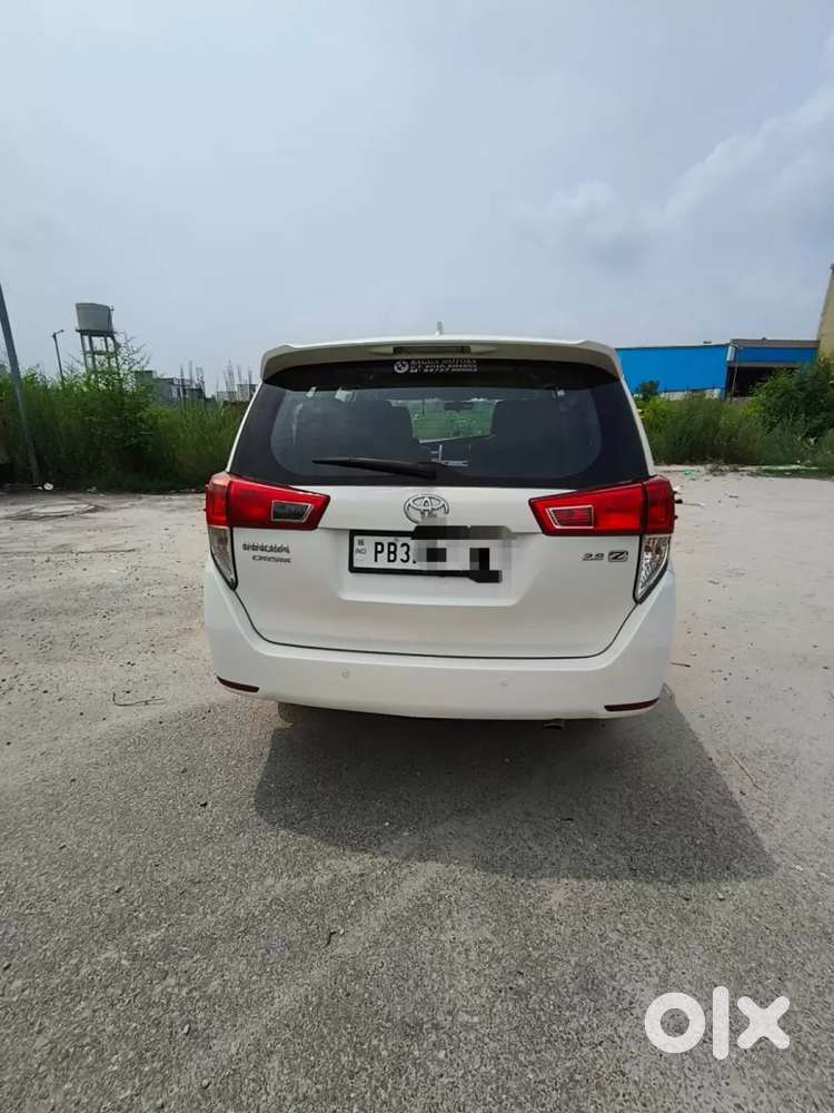 Toyota Innova Crysta 2.8 Zx At 7 Seater, 2019, Diesel