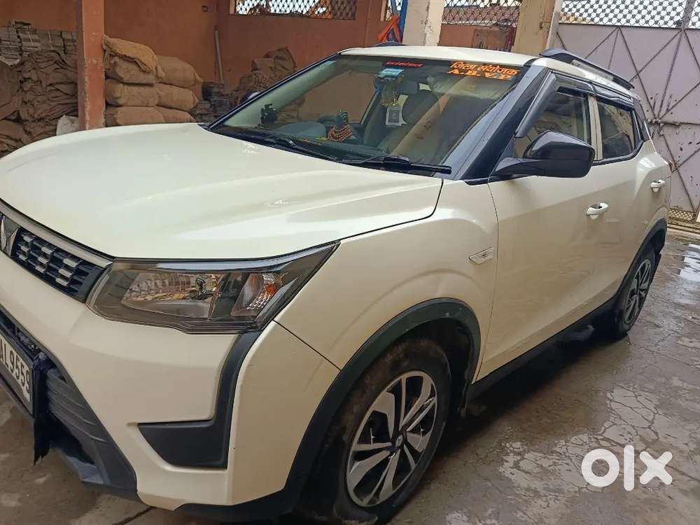 Mahindra Xuv300 Petrol 2023