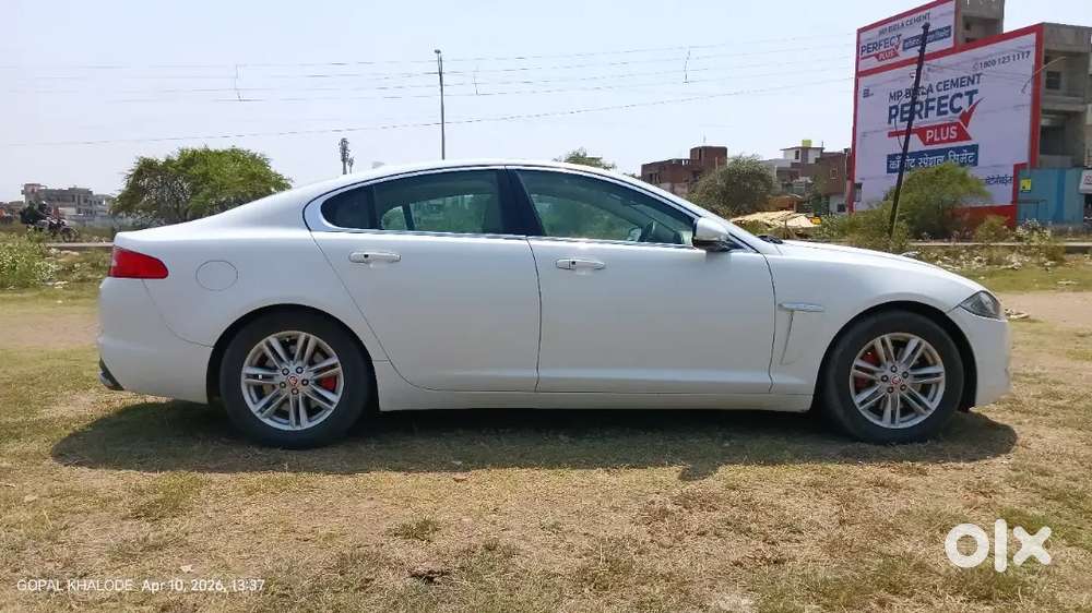 Jaguar Xf 2014 Diesel Well Maintained