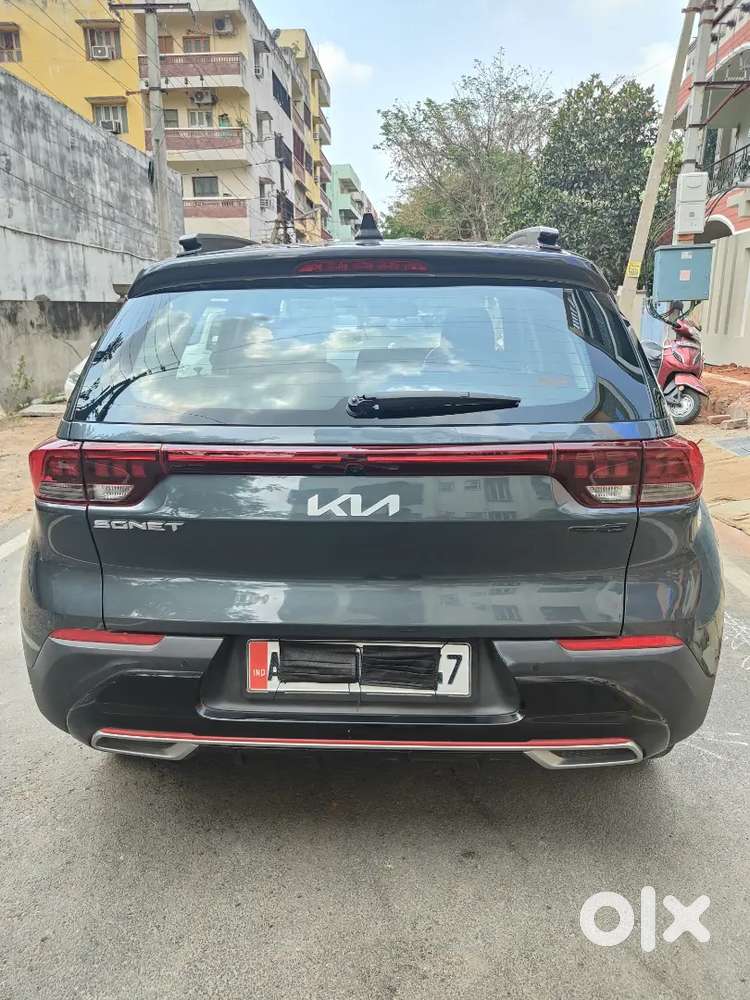 Kia Sonet G.t Line 1.5 Engine 2022 Diesel Automatic Sunroof 6 Airbags