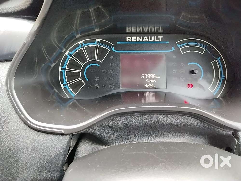 Renault Triber Rxl, 2022, Petrol