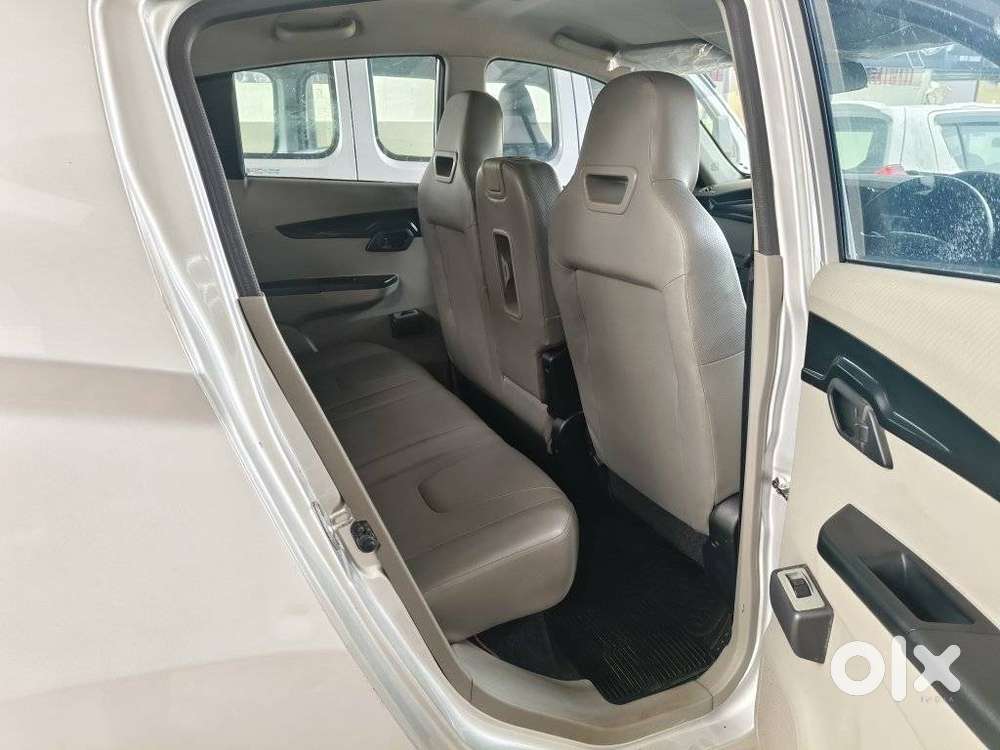 Mahindra Kuv100 Nxt 1.2 K2 Petrol 6 Str, 2017, Petrol