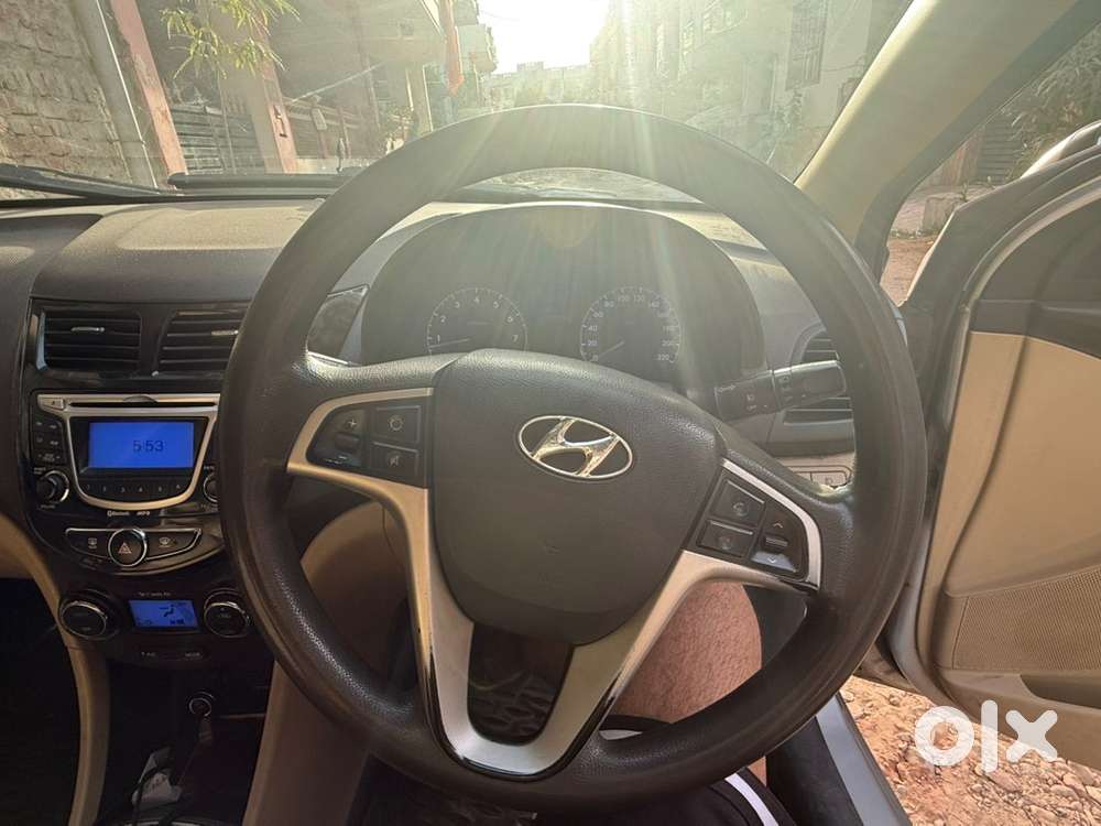 Hyundai Fluidic Verna 2011 Car
