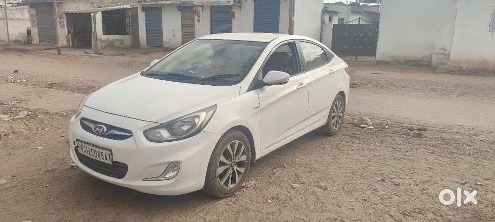 Hyundai Verna 1.6 Crdi 2013