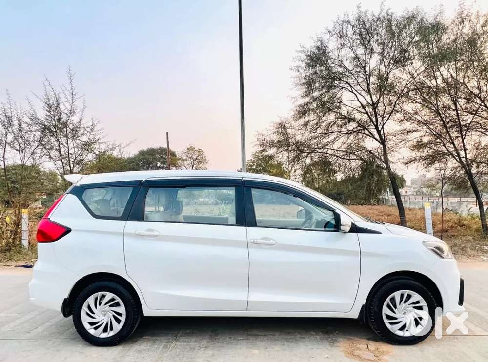 Maruti Suzuki Ertiga 1.5 Vxi, 2021, Petrol
