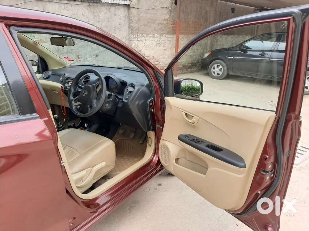 Honda Amaze Petrol 2016