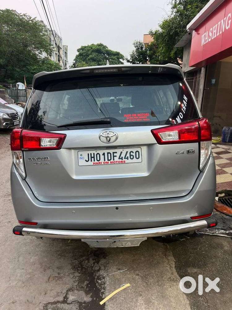 Toyota Innova Crysta 2.4 G Mt 8s, 2018, Diesel
