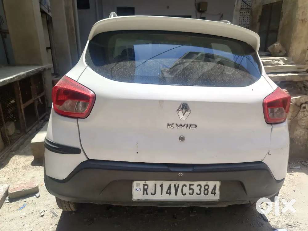 Petrol+cng Kwid Car