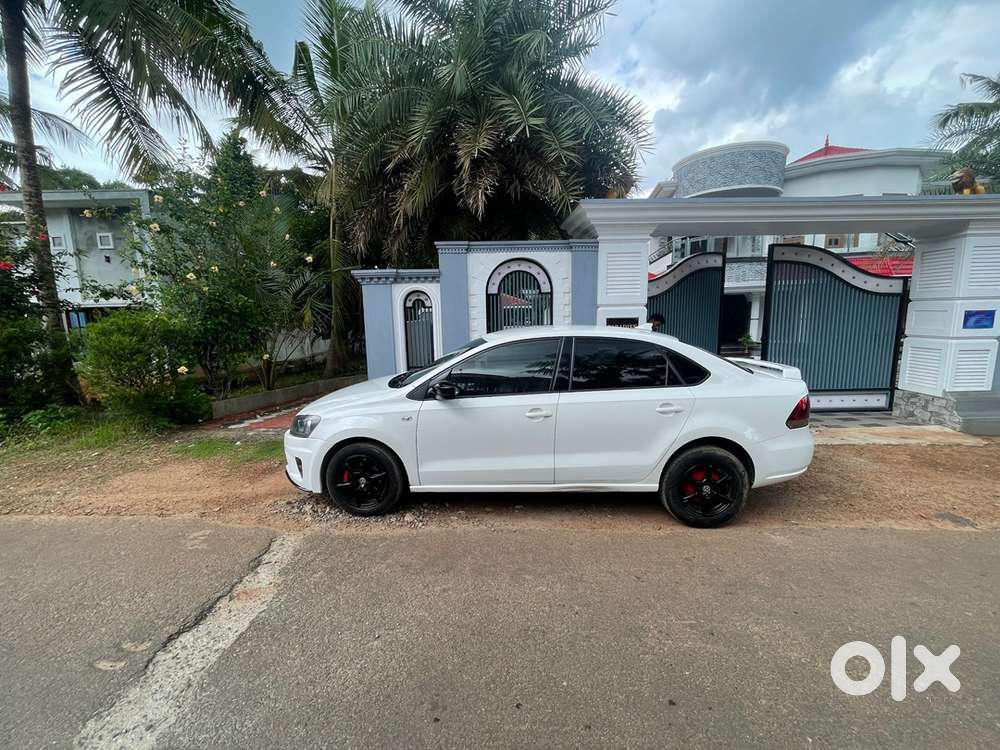 Volkswagen Vento Automatic 2013