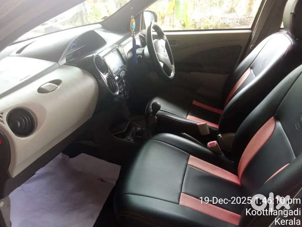 Toyota Etios Liva 2016