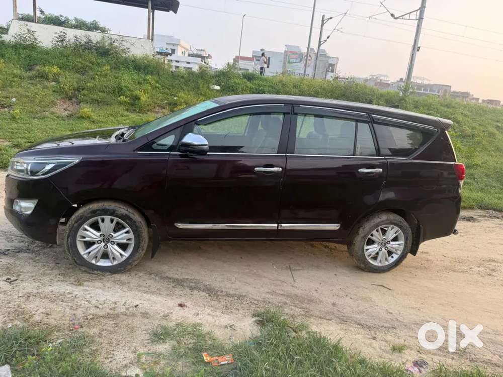 Toyota Innova Crysta 2017 Diesel 7-seater
