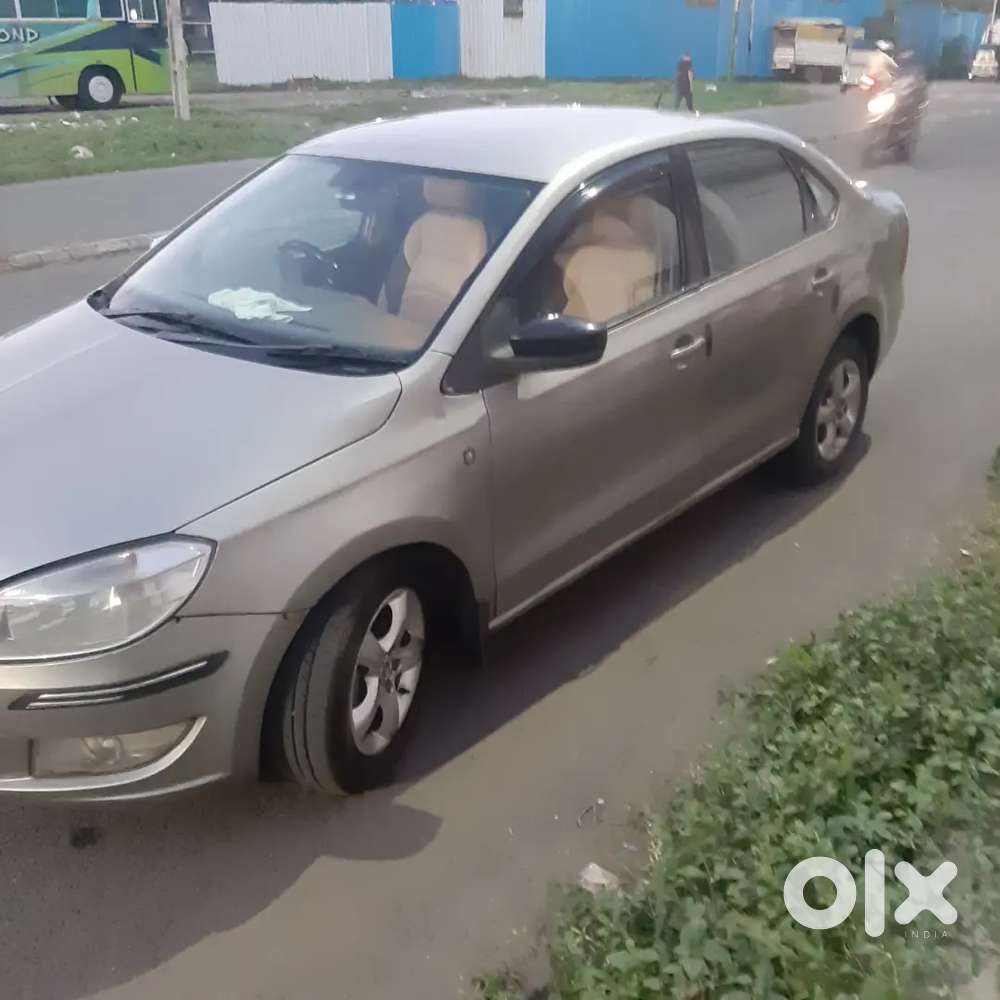 Skoda Rapid 1.6 Tdi 2012