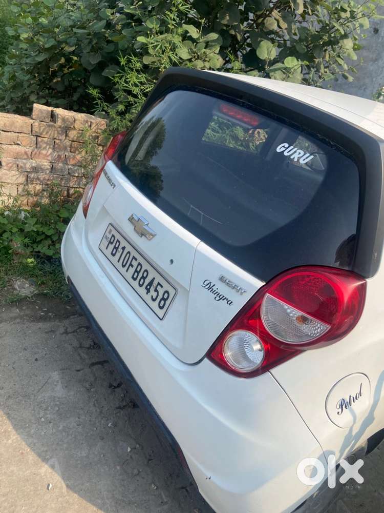 Chevrolet Beat Petrol 2015 Car