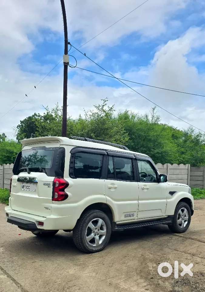Mahindra Scorpio, 2019, Diesel