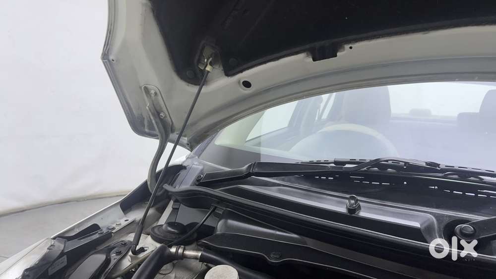 Maruti Suzuki Swift Dzire 1.3 Vxi, 2015, Petrol