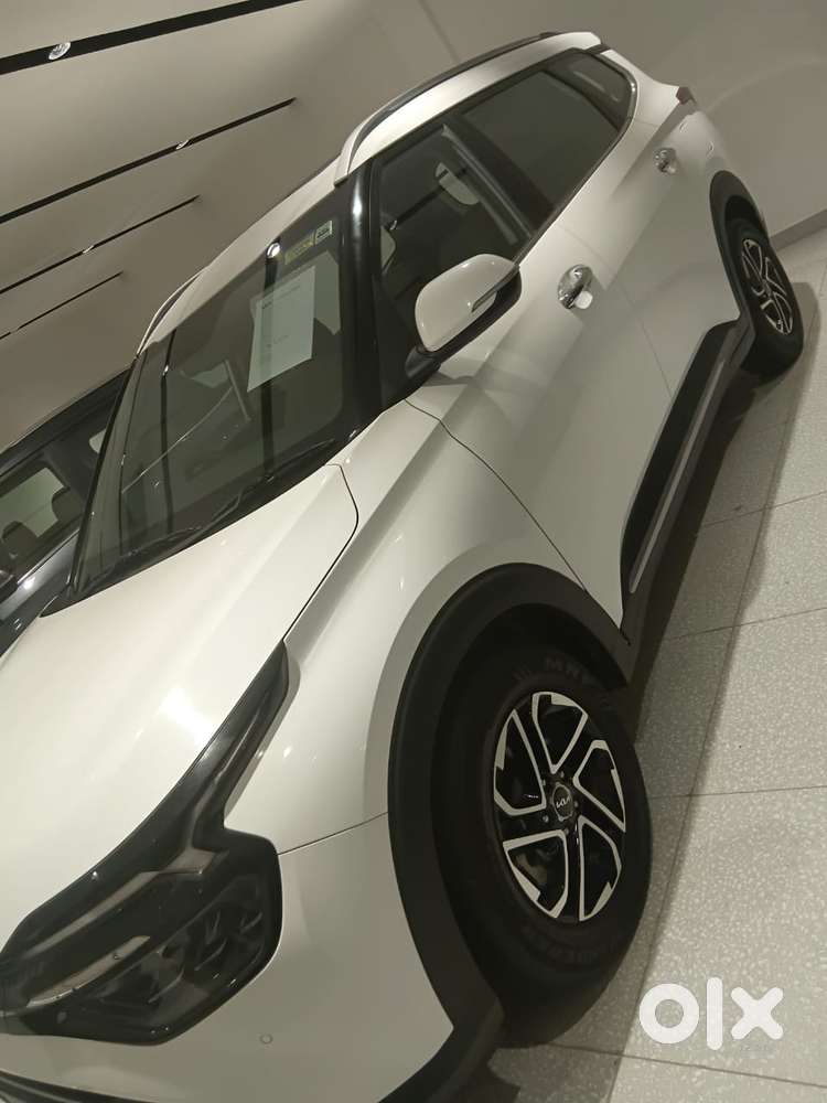 Kia Carens 1.5 Luxury Plus Diesel 7str Imt, 2023, Diesel