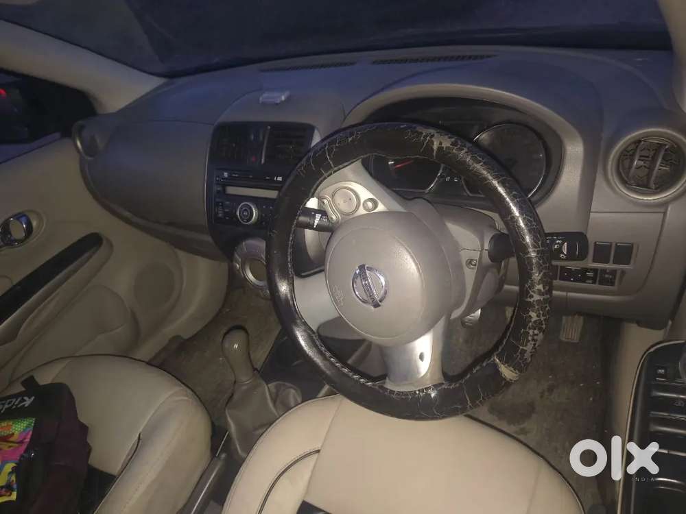 Nissan Sunny 2012 Edition