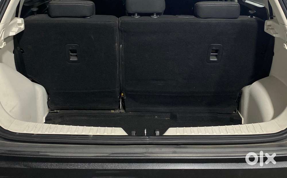 Mahindra Xuv 3xo Ax5l 1.2 Petrol At, 2024, Petrol