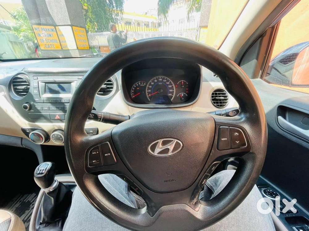 Hyundai Grand I10 2016 Petrol Well Maintained