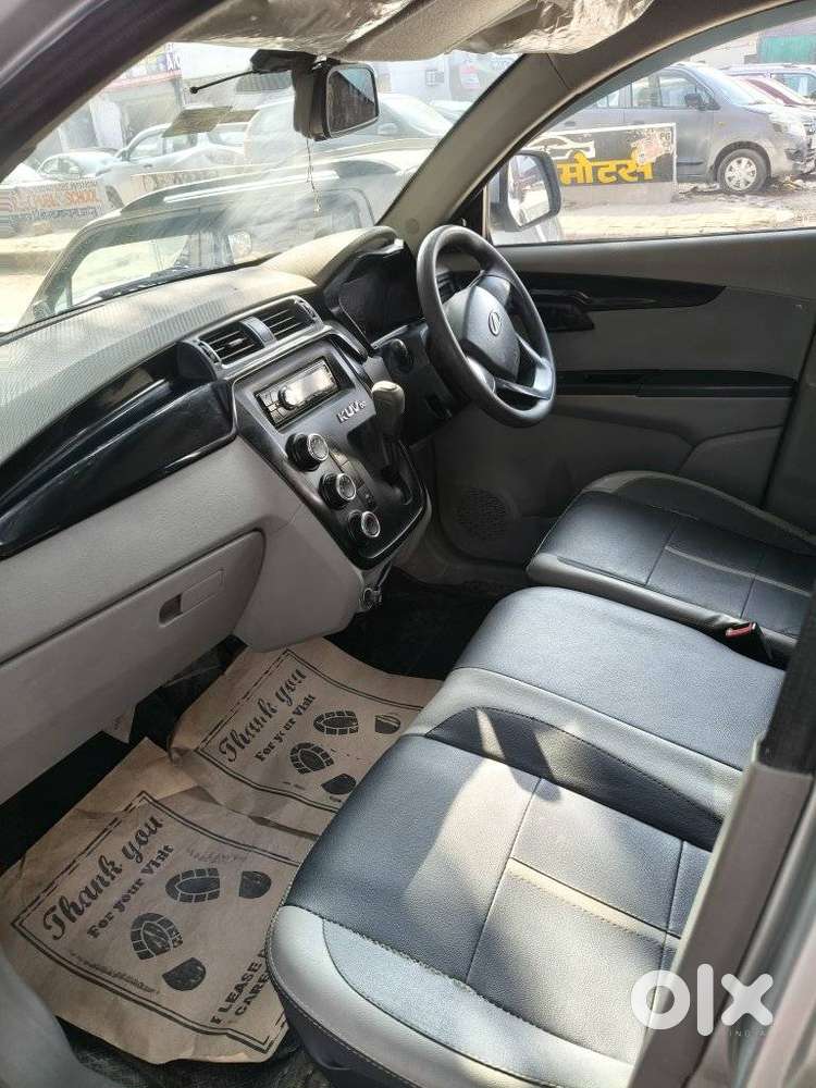 Mahindra Kuv 100, 2016, Petrol