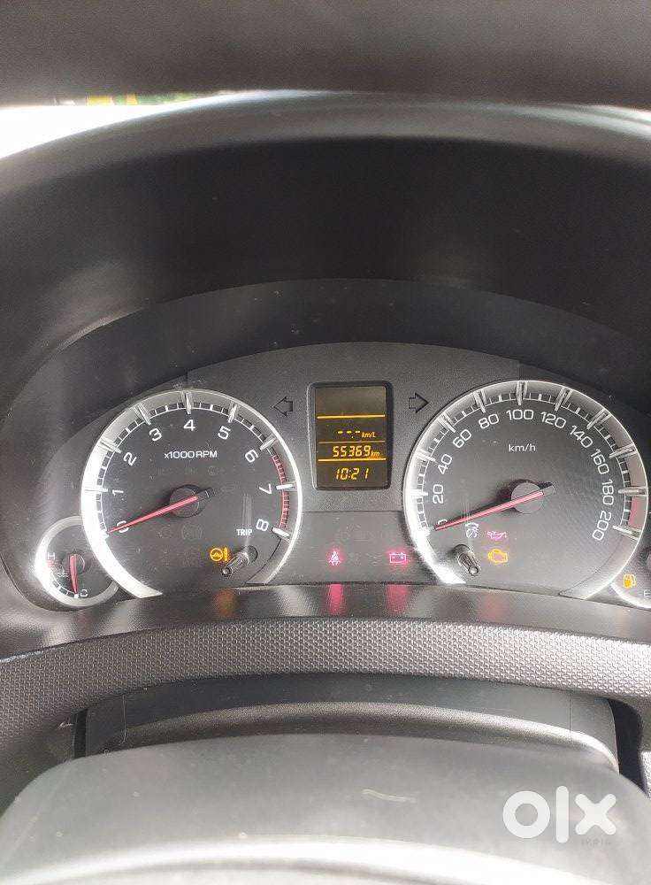 Maruti Suzuki Swift Vxi + Manual, 2015, Petrol