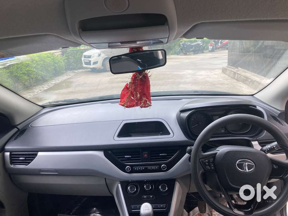 Tata Nexon 1.2 Revotron Xm (s), 2019, Petrol
