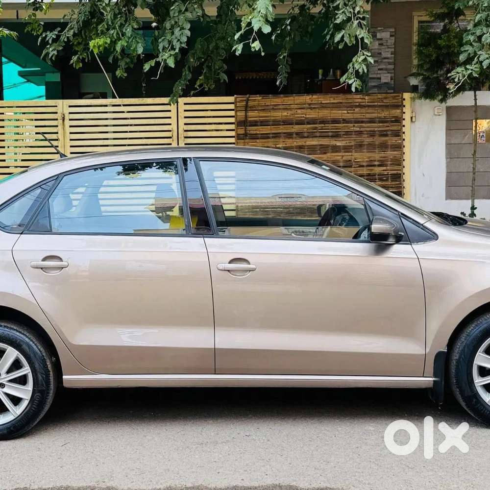 Volkswagen Vento 1.2 Tsi Highline At, 2017, Petrol