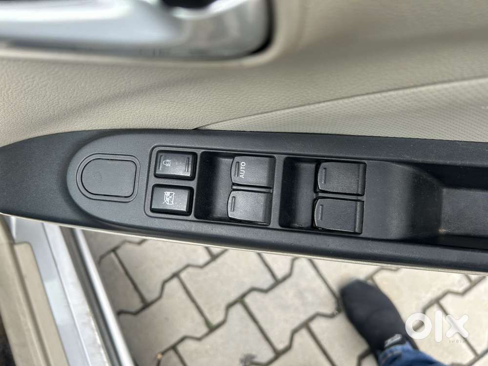 Maruti Suzuki Celerio Vxi Mt, 2017, Petrol