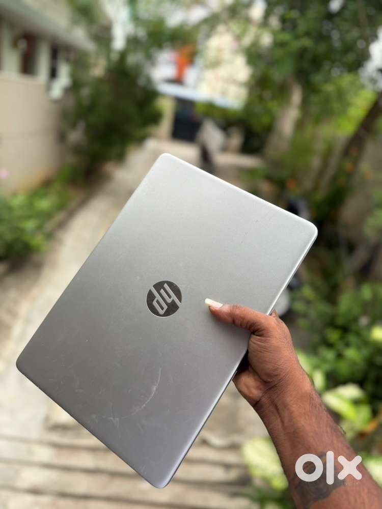 AMD Ryzen 5 5000U with Redeon Graphics