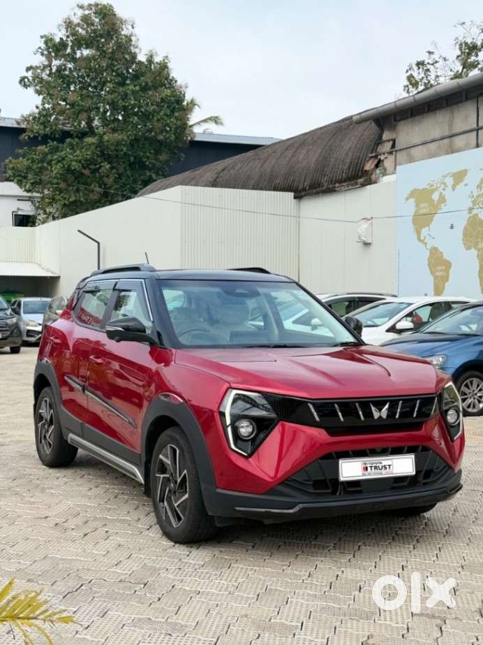 Mahindra Xuv 3xo Ax7l 1.2 Petrol At (pg), 2025, Petrol