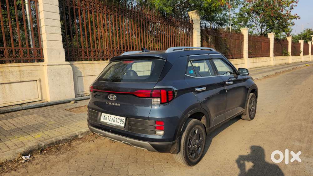 Hyundai Venue 1.2 S Plus, 2023, Petrol