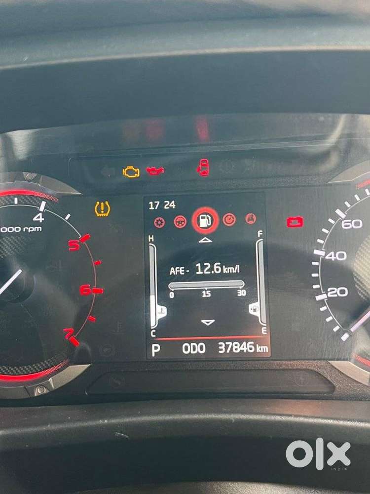 Mahindra Thar 1.5 Lx Hard Top Diesel At 4 Rwd, 2022, Diesel