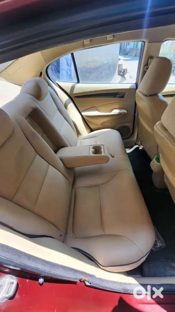 Honda City Hybrid 2013