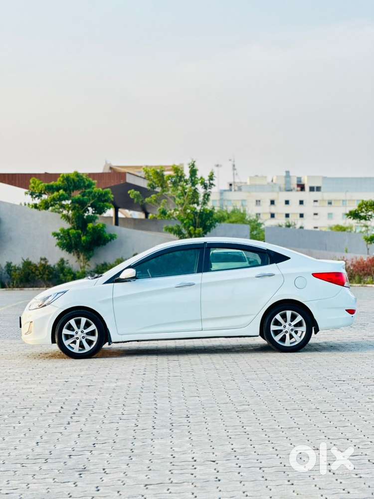 Hyundai Verna 2013 Petrol Well Maintained