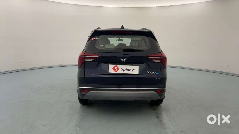 Mahindra Xuv700 2.2 Ax 3 Diesel Mt 7 Str, 2023, Diesel