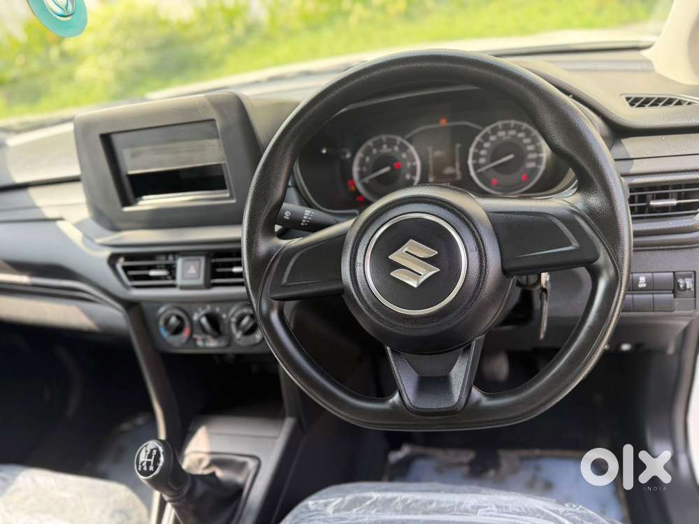 Maruti Suzuki Brezza 1.5 Lxi Smart Hybrid, 2026, Petrol