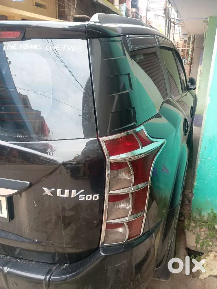 Mahindra Xuv500 2wd 2017