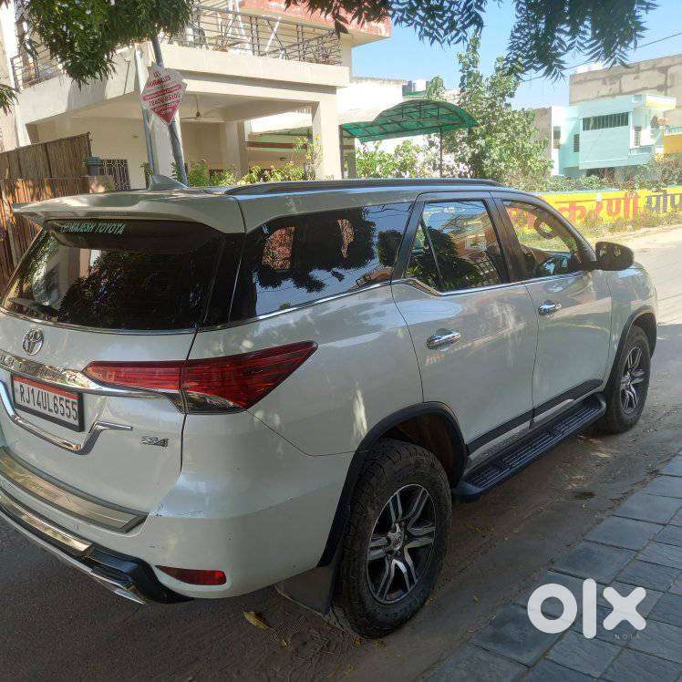 Toyota Fortuner 4x2 At 2.8 Diesel, 2019, Diesel