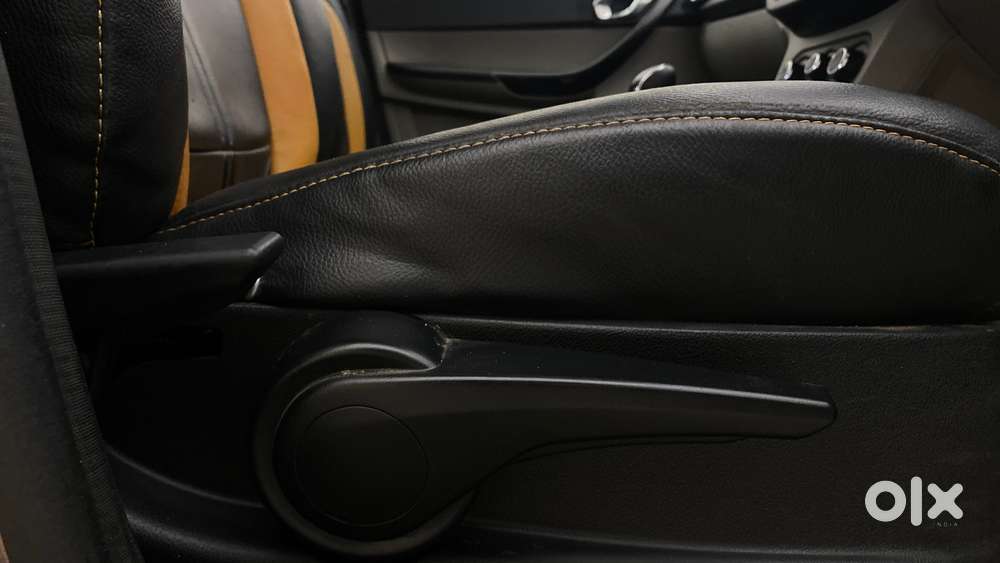 Tata Tiago 1.2 Revotron Xz, 2016, Petrol