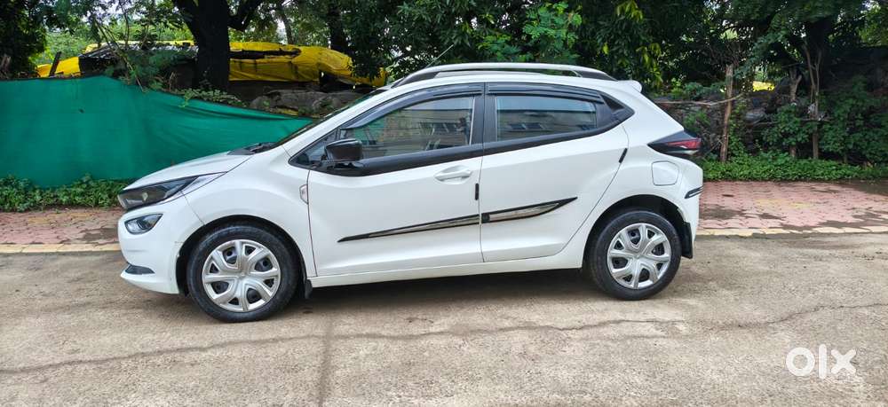 Tata Altroz 1.5 Xm Plus Diesel, 2022, Diesel