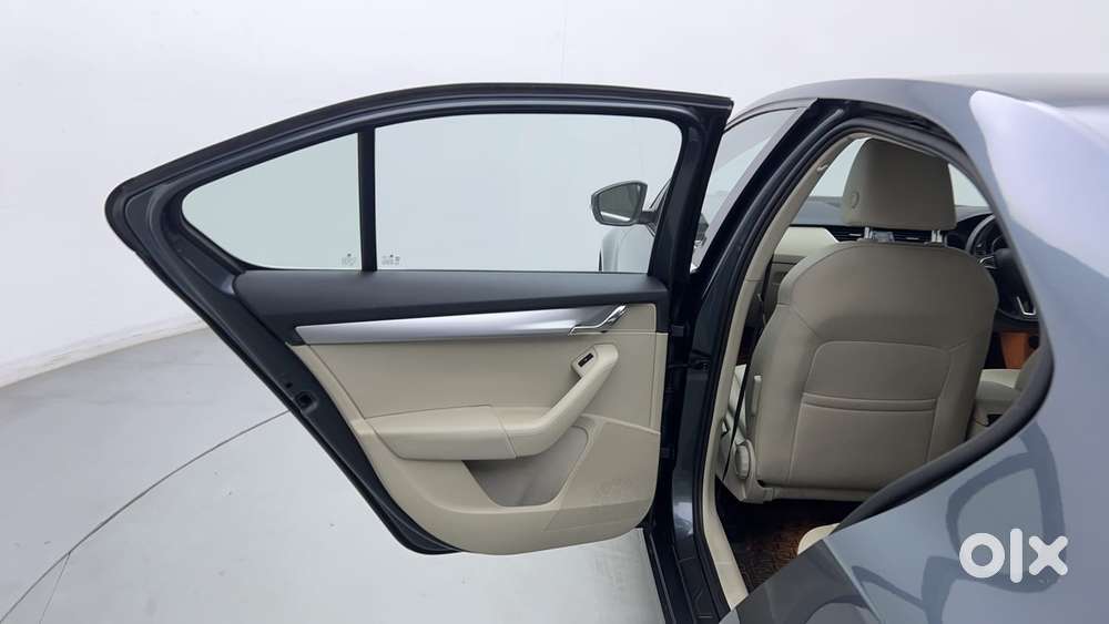 Skoda Octavia 1.8 Tsi Style At, 2018, Petrol