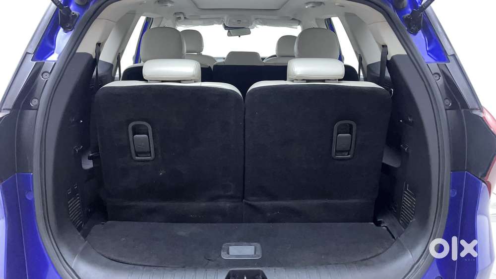 Mahindra Xuv700 2.2 Ax 7 Diesel At Luxury Pack Str, 2023, Diesel