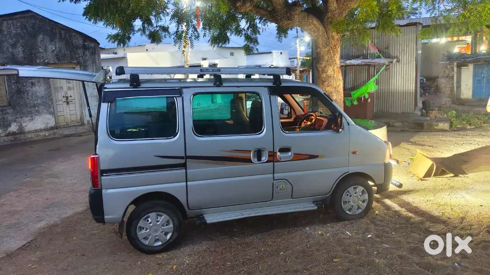 Maruti Suzuki Eeco Petrol 2024