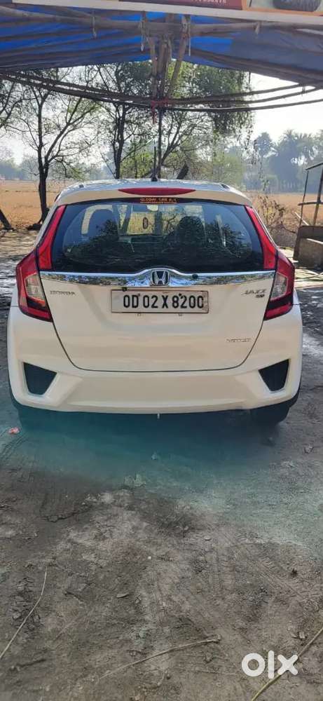 Honda Jazz 2015 Diesel 60000 Km Driven