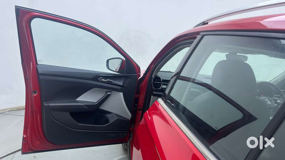 Skoda Kushaq Style 1.0l Tsi Mt, 2023, Petrol