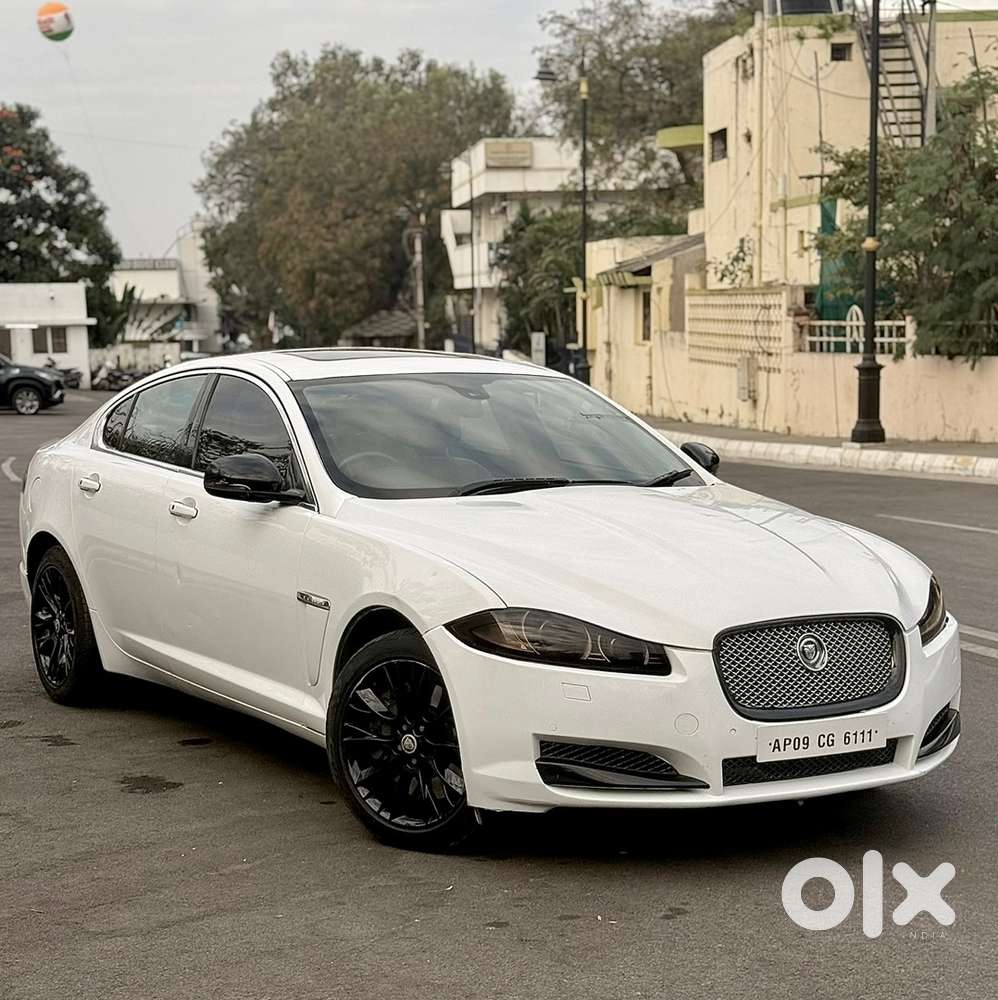 Jaguar Xf 2011 Diesel 82000 Km Driven