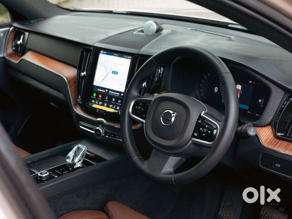 Volvo Xc60 2.0 B5 Ultimate, 2025, Petrol