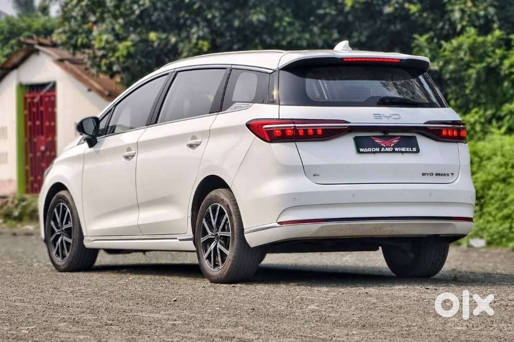 Byd Emax 7 Superior Str, 2024, Electric